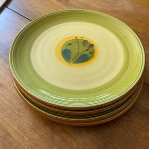 4 Molde Ceramic Dinner Plates